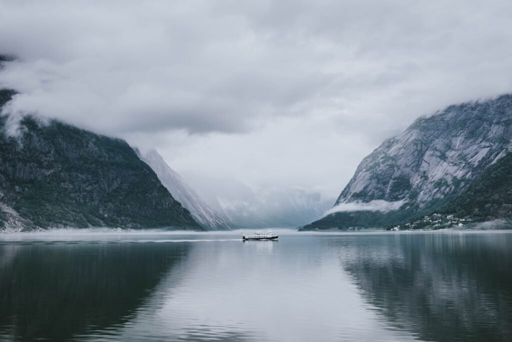 Photo Norwegian inventions - Viking ship