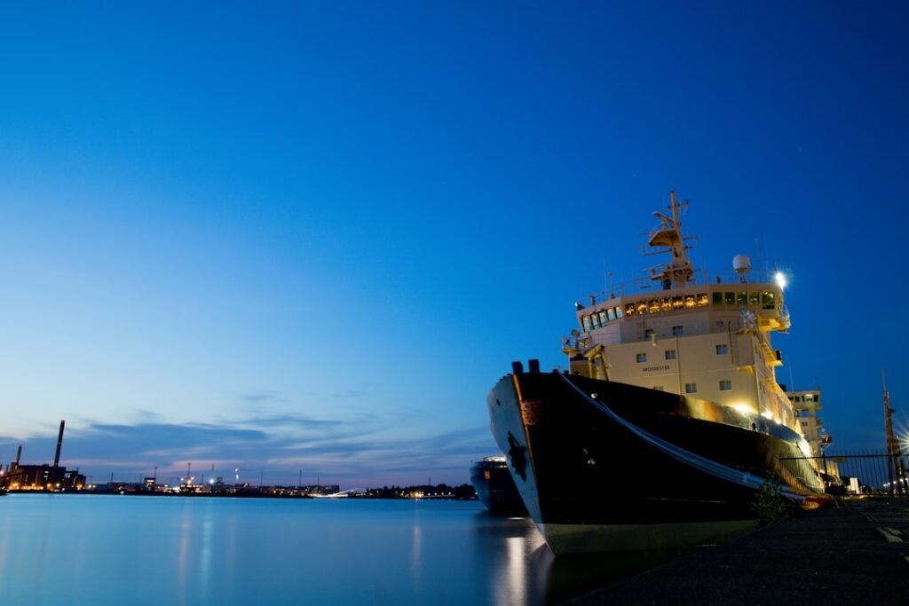 Photo Norse compass: Viking ship