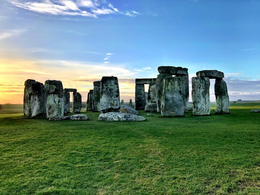 Photo England
