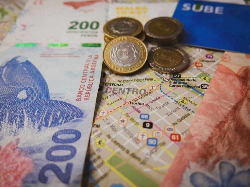 Photo currency exchange and financial risk