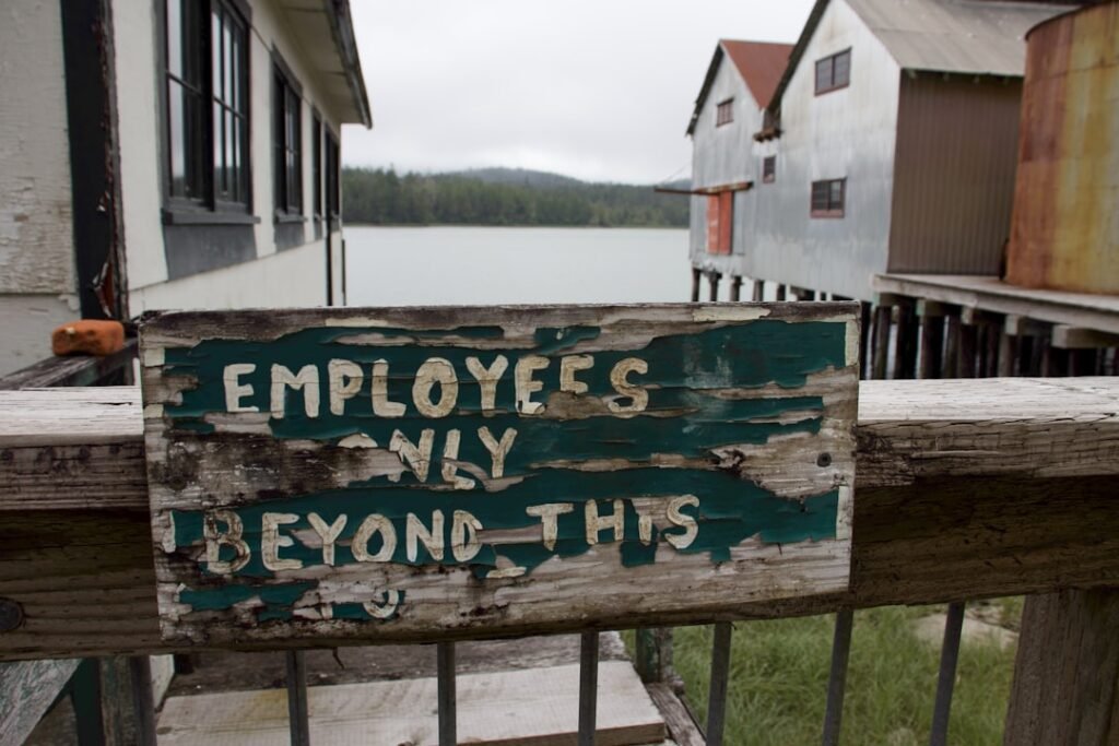 Photo employee performance reviews